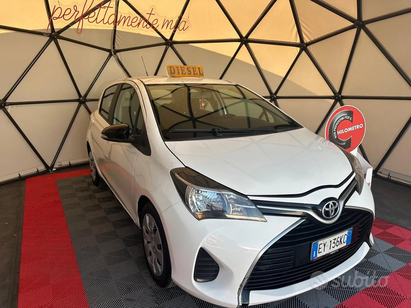 Toyota Yaris 2015 photo 3