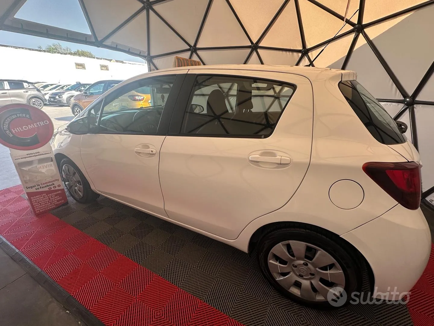 Toyota Yaris 2015 photo 4