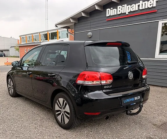 Volkswagen Golf Vi 2012 photo 4