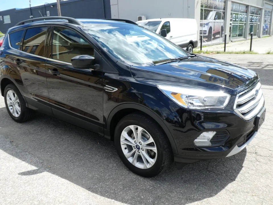 Ford Escape 2018 photo 3