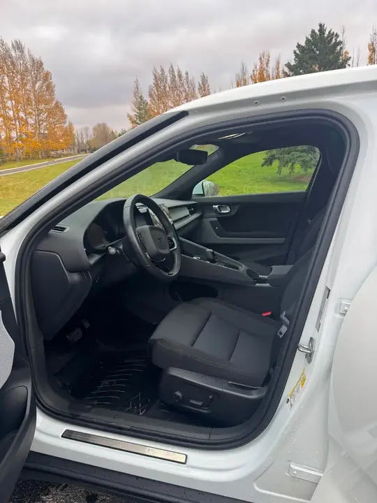 Polestar 2 2022 photo 5