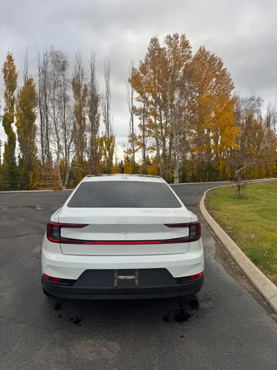 Polestar 2 2022 photo 3