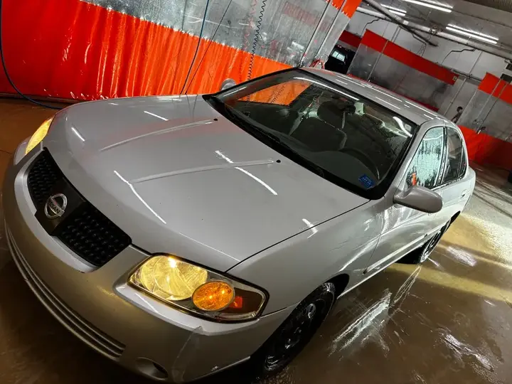 Nissan Sentra 2000 photo 2