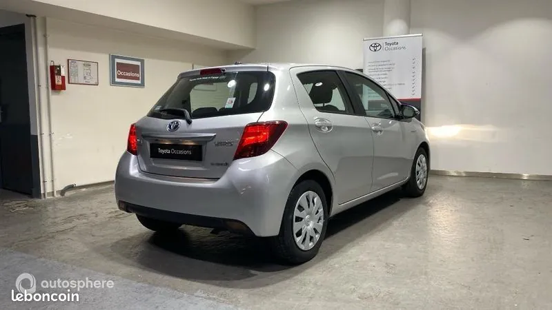 Toyota Yaris 2016 photo 5