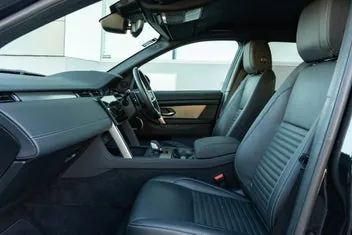 Land Rover Discovery Sport 2024 photo 4