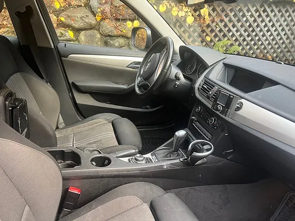 BMW X1 2012 photo 4