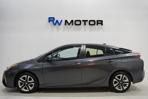 Toyota Prius 2016 photo 3