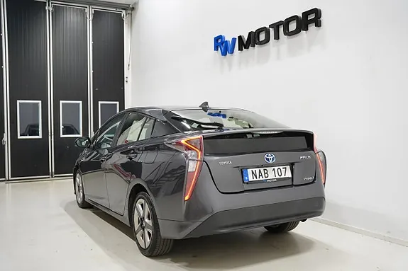 Toyota Prius 2016 photo 4