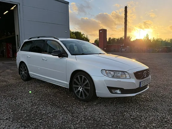Volvo V70 2015 photo 4