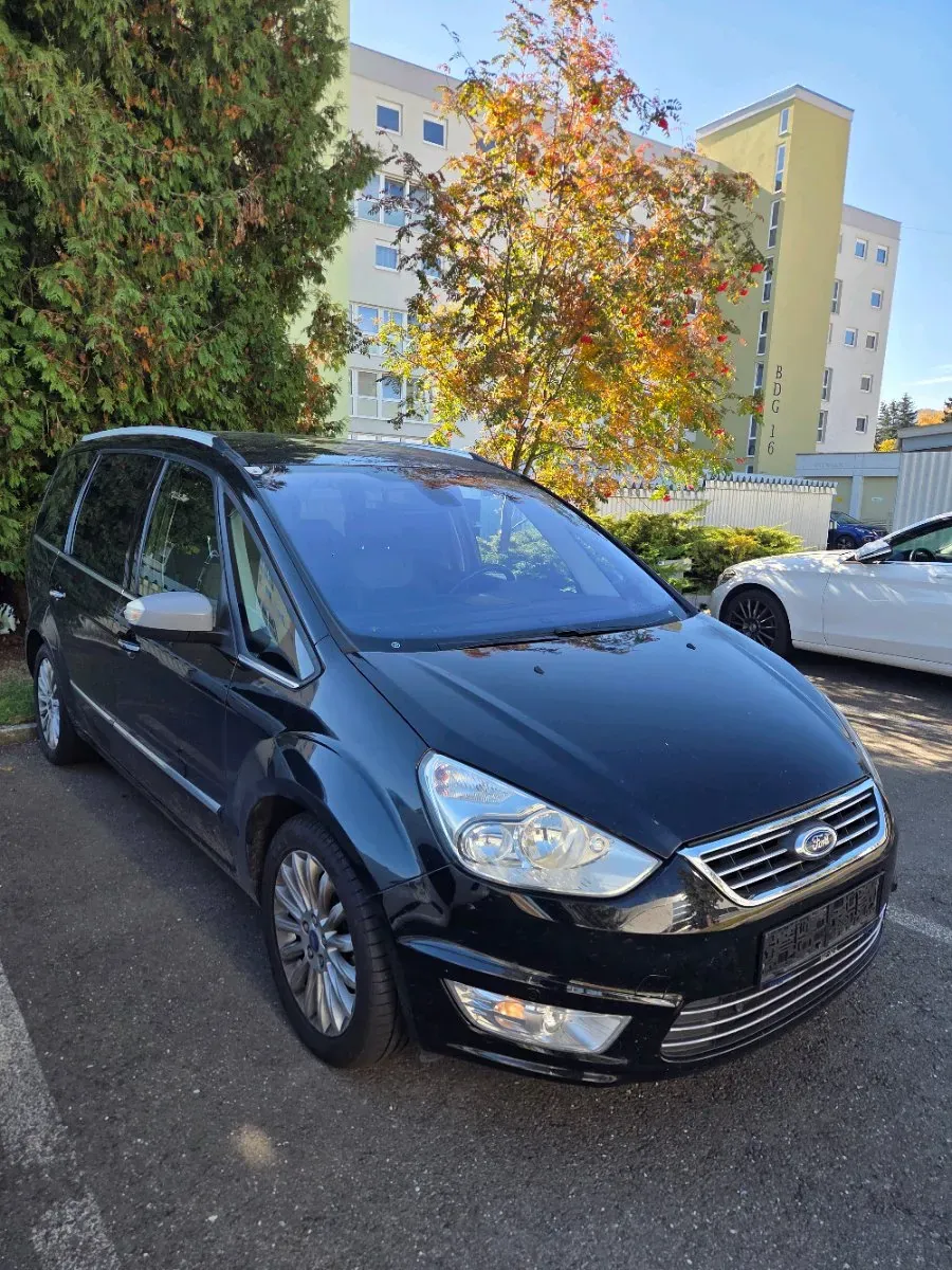 Ford Galaxy 2014 photo 2