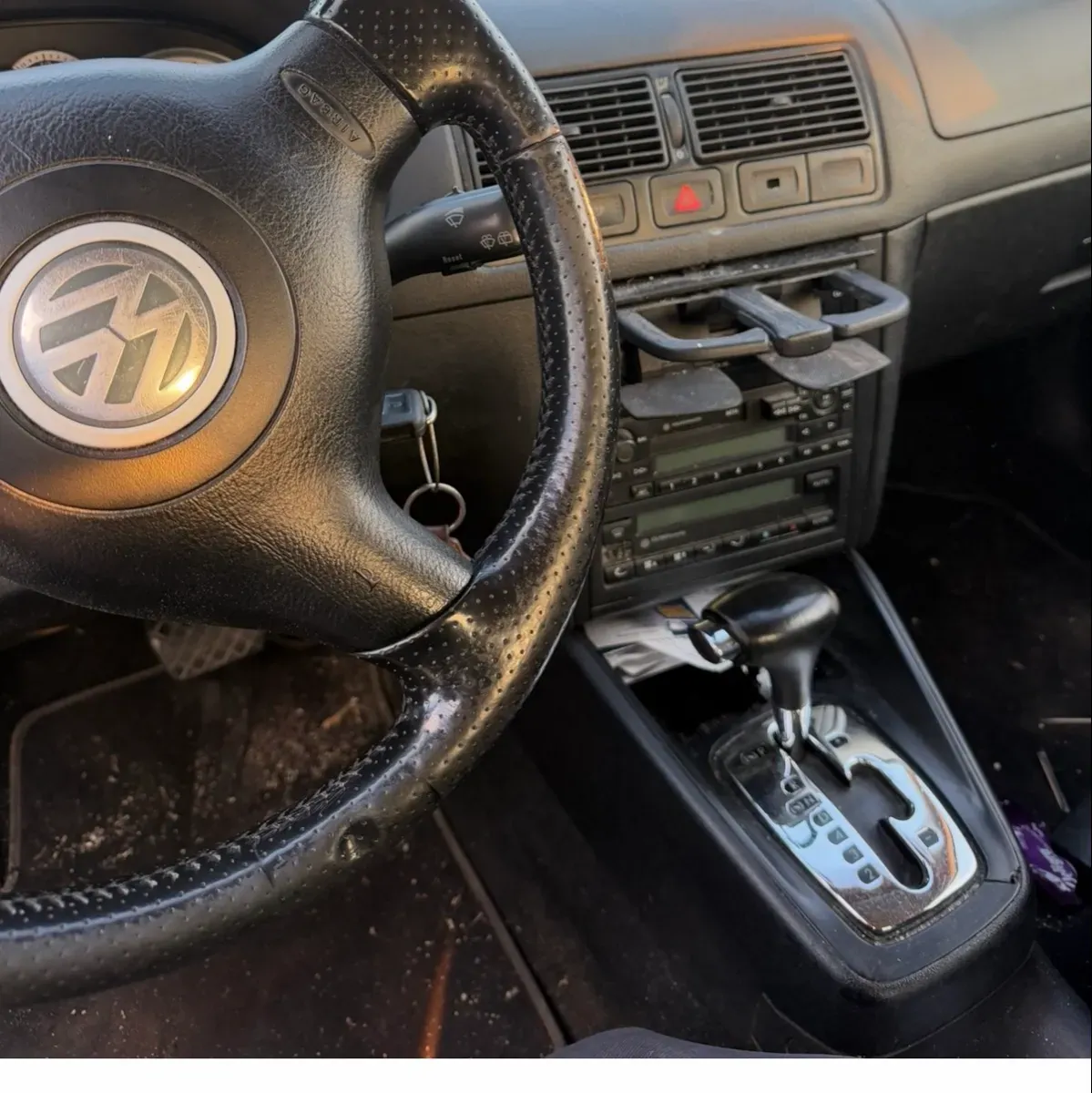 Volkswagen Golf 2003 photo 2