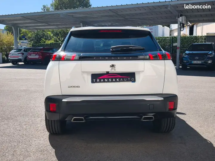 Peugeot 2008 2020 photo 5