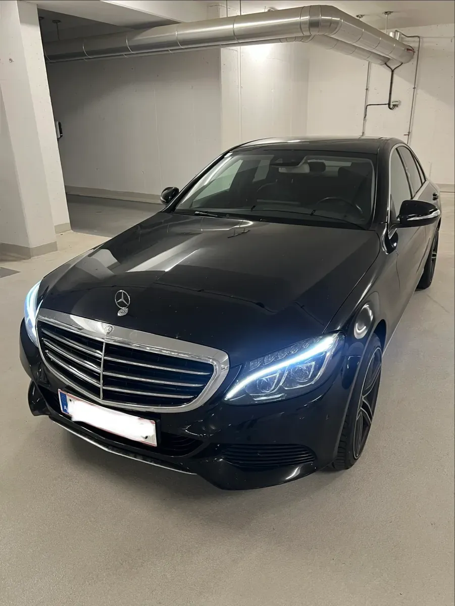 Mercedes-Benz C-Class 2015 photo 2