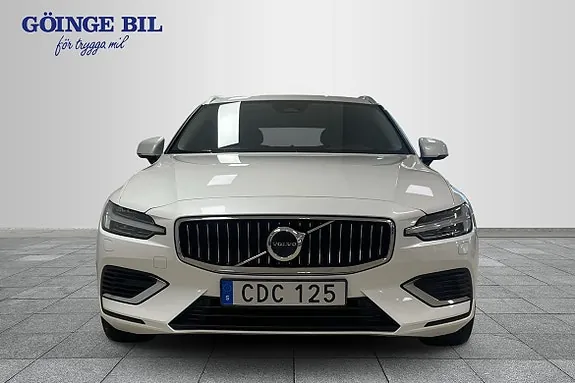 Volvo V60 2024 photo 3