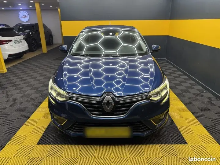 Renault Megane 2016 photo 3
