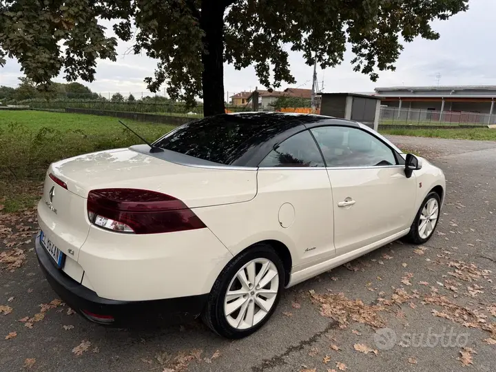 Renault Megane 2012 photo 5