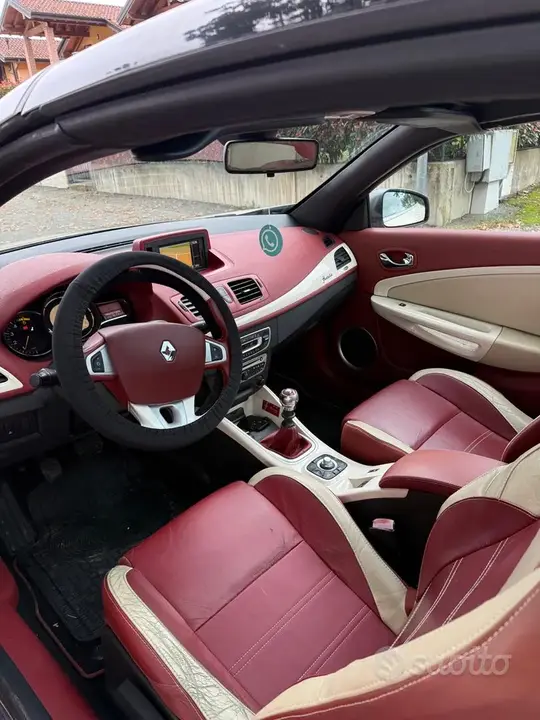 Renault Megane 2012 photo 4
