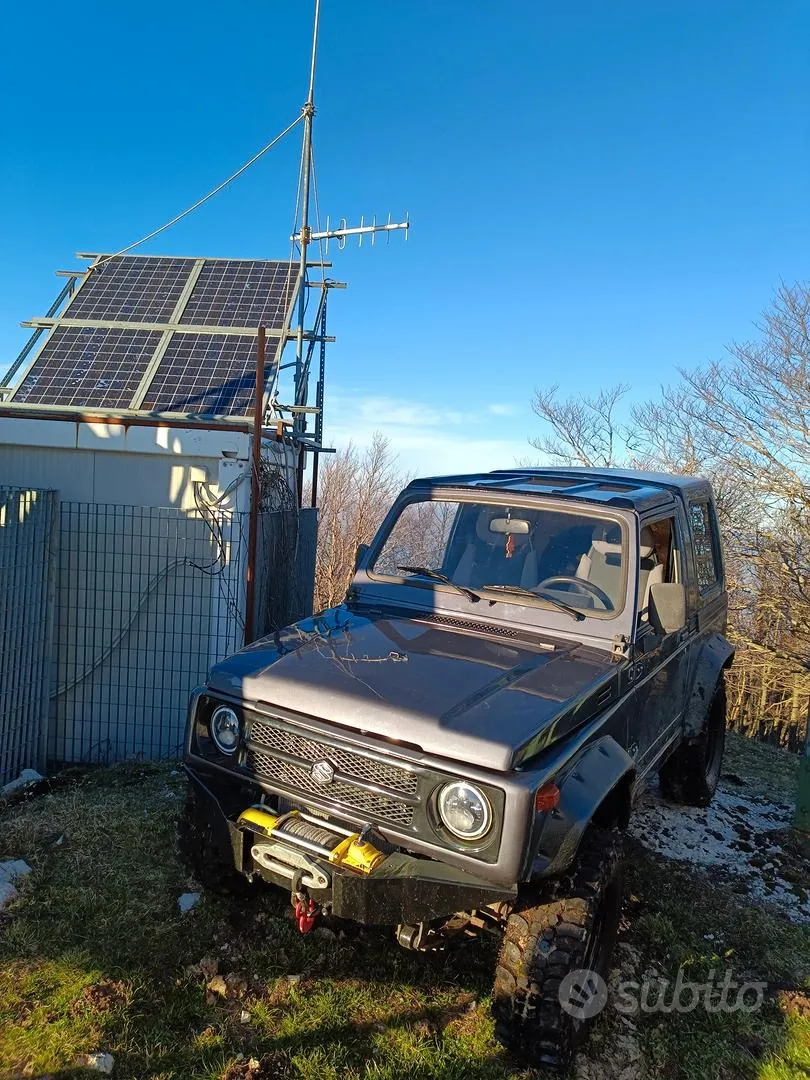 Suzuki Samurai 1989 photo 3