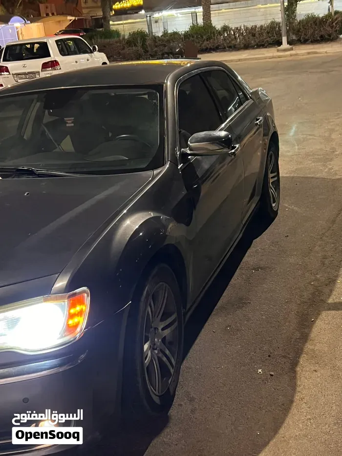 Chrysler 300 2013 photo 4