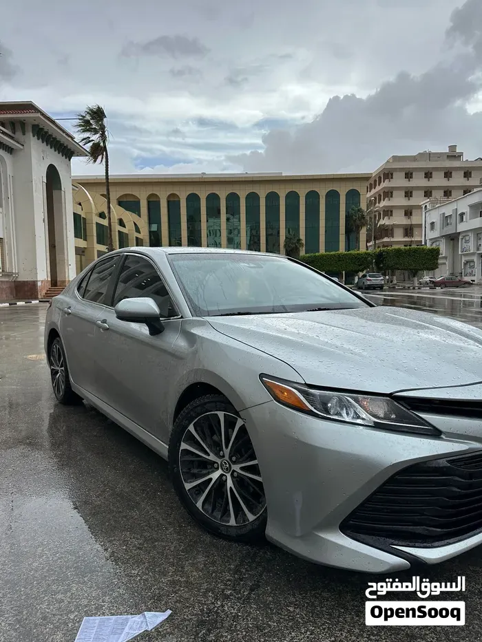 Toyota Camry 2020 photo 4