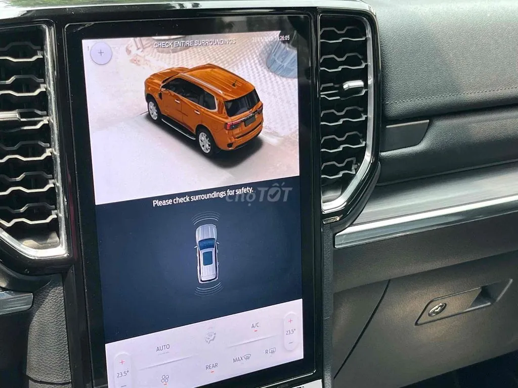 Ford Everest 2022 photo 5
