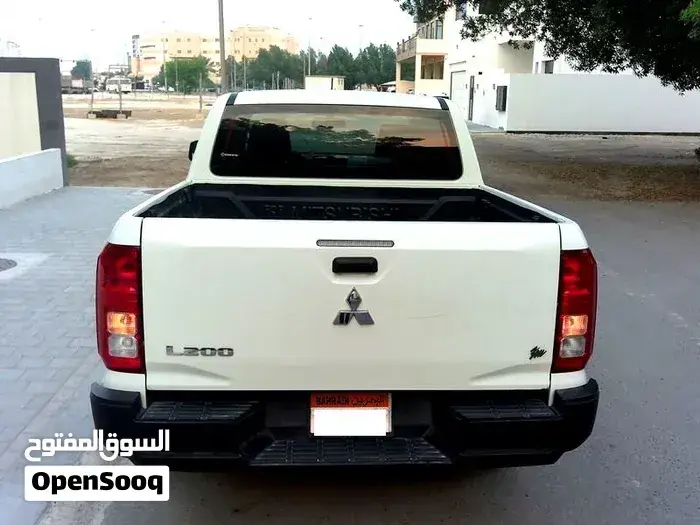 Mitsubishi L200 2024 photo 2