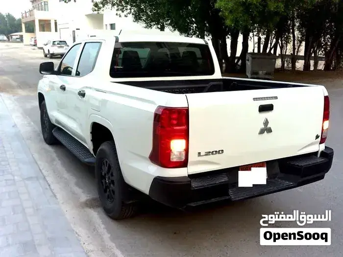 Mitsubishi L200 2024 photo 4