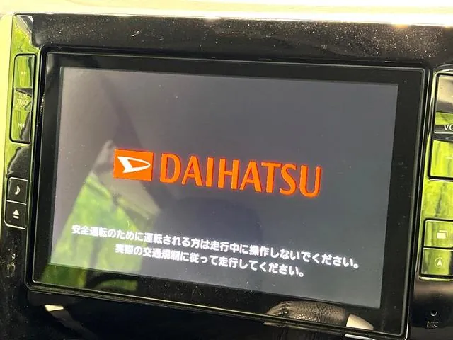 Daihatsu Tanto 2015 photo 4