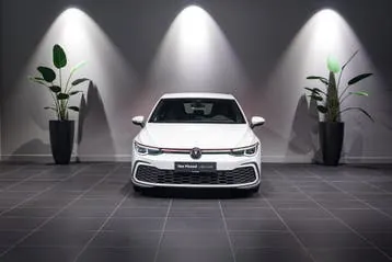 Volkswagen Golf 2020 photo 2