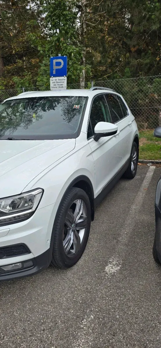 Volkswagen Tiguan 2018 photo 2