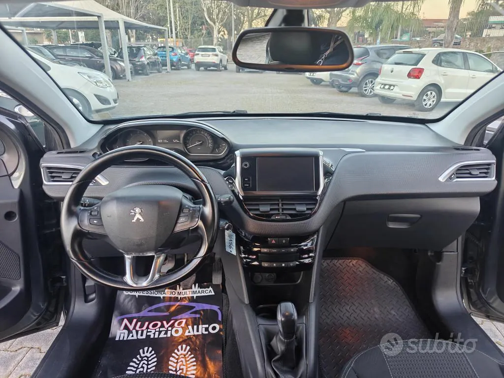 Peugeot 208 2017 photo 4