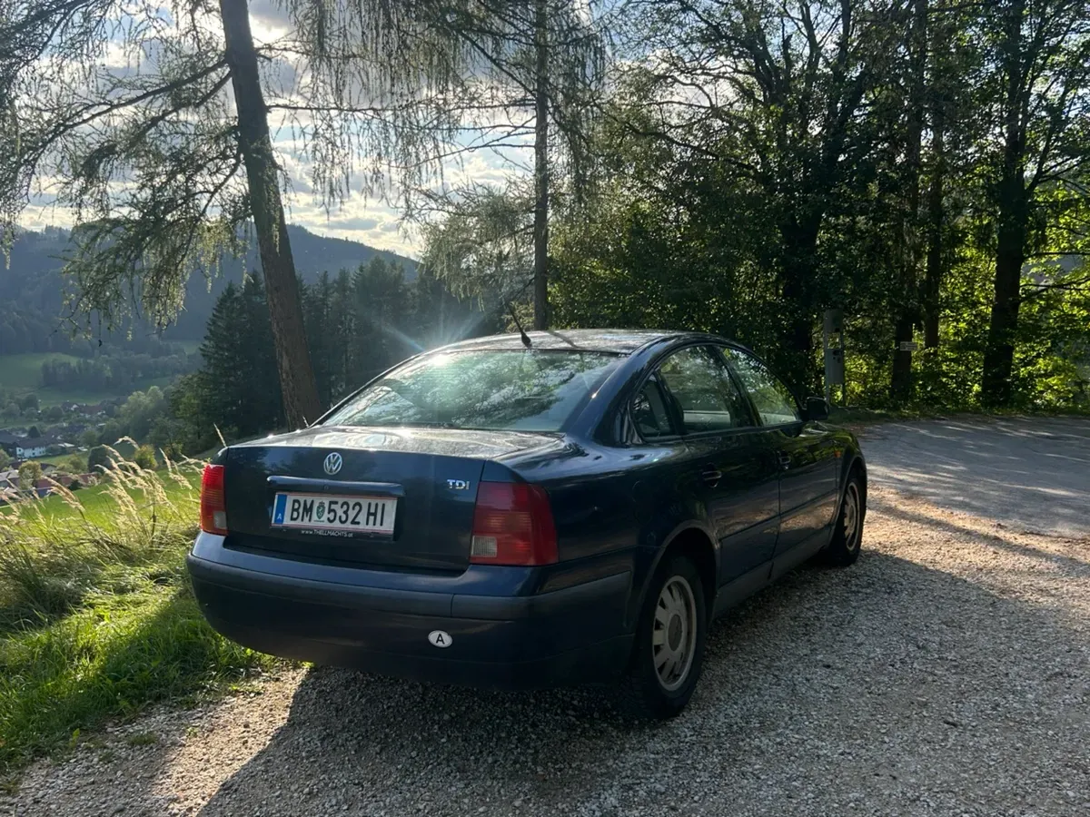 Volkswagen Passat 1998 photo 2