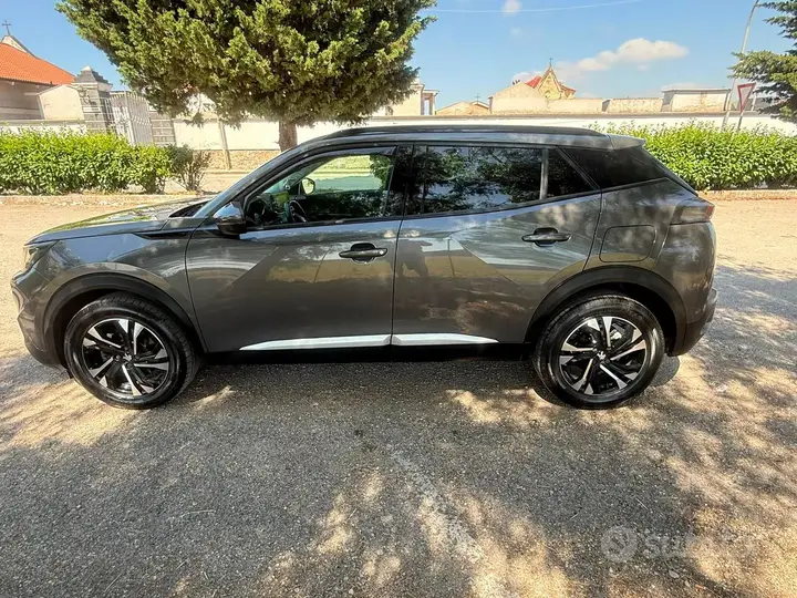 Peugeot 2008 2021 photo 3