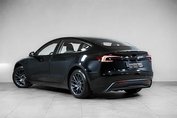 Tesla Model 3 2024 photo 5