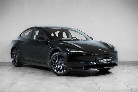 Tesla Model 3 2024 photo 3