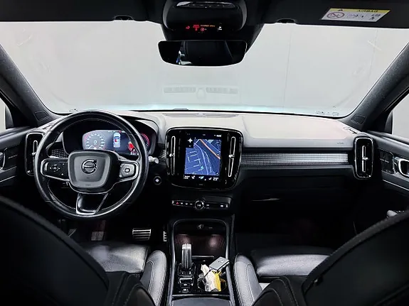 Volvo Xc40 2021 photo 2