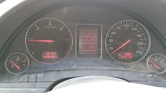 Audi A4 2002 photo 5