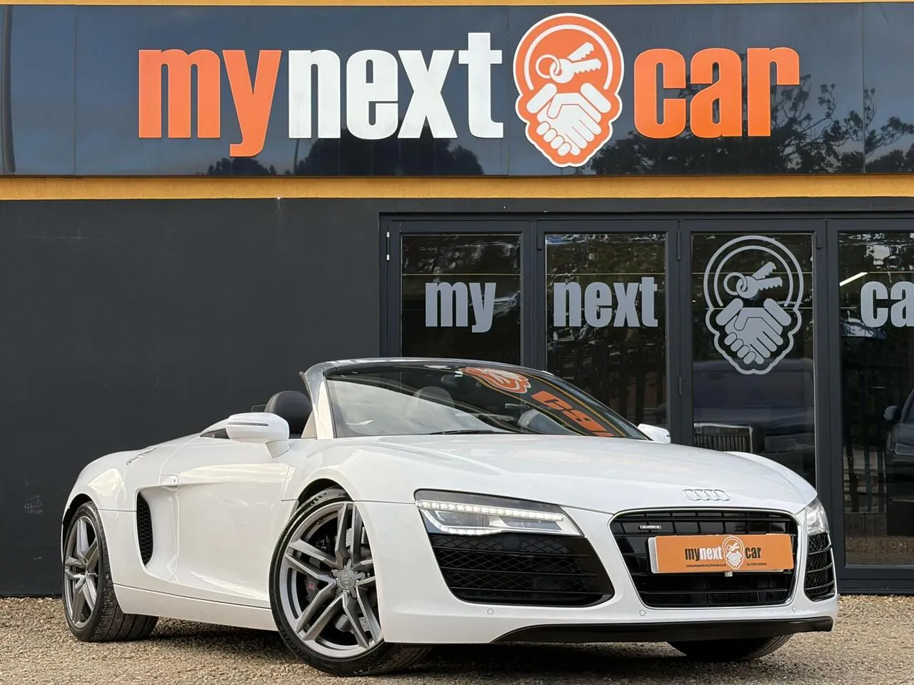Audi R8