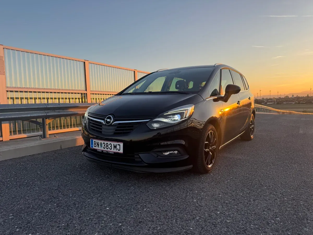 Opel Zafira Tourer