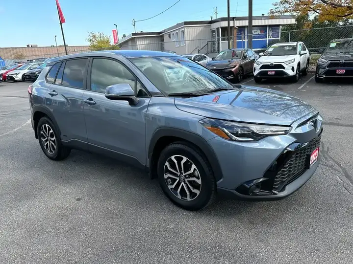 Toyota Corolla Cross 2023 photo 4