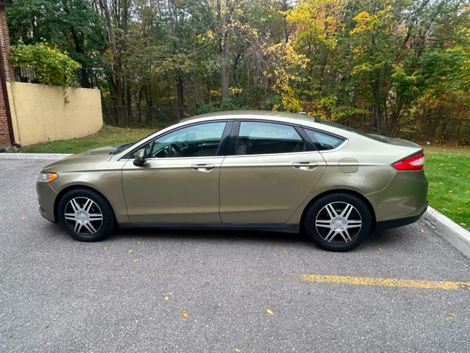 Ford Fusion 2013 photo 3