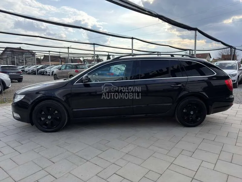 Skoda Superb 2012 photo 4