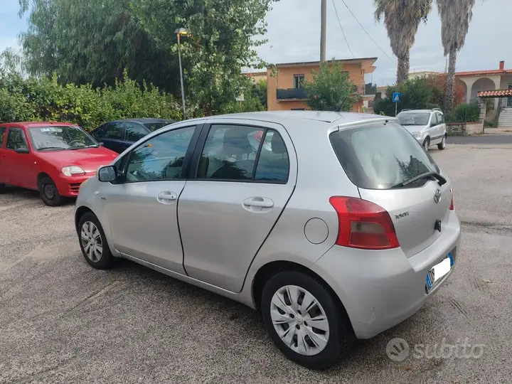 Toyota Yaris 2008 photo 5