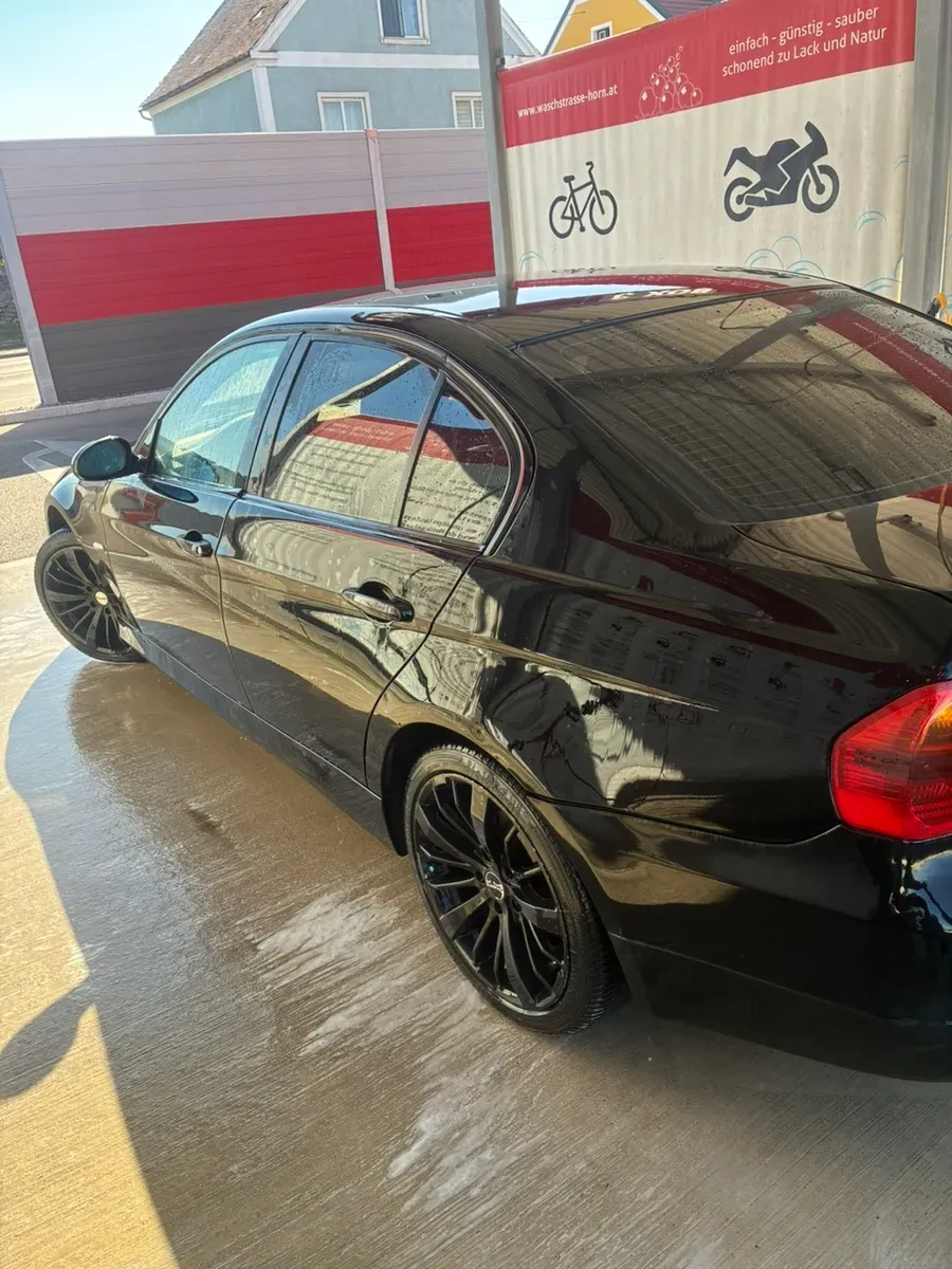 BMW 3 Series 2007 photo 3