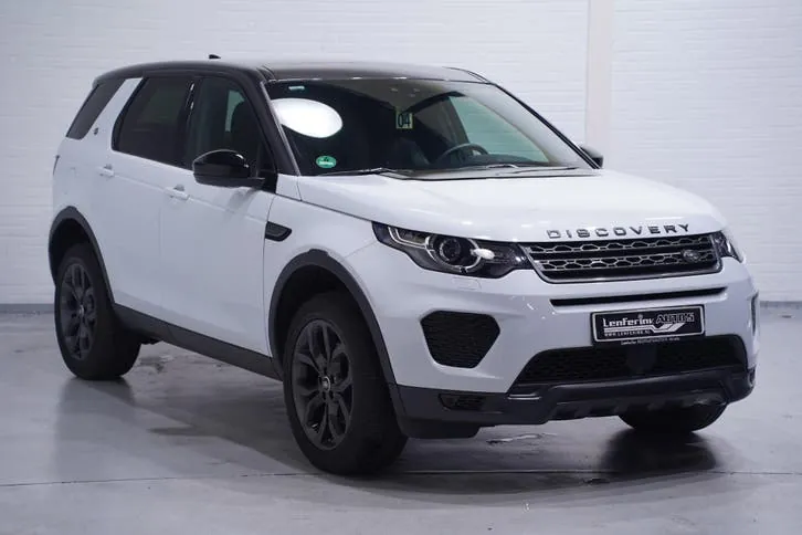 Land Rover Discovery Sport 2019 photo 2