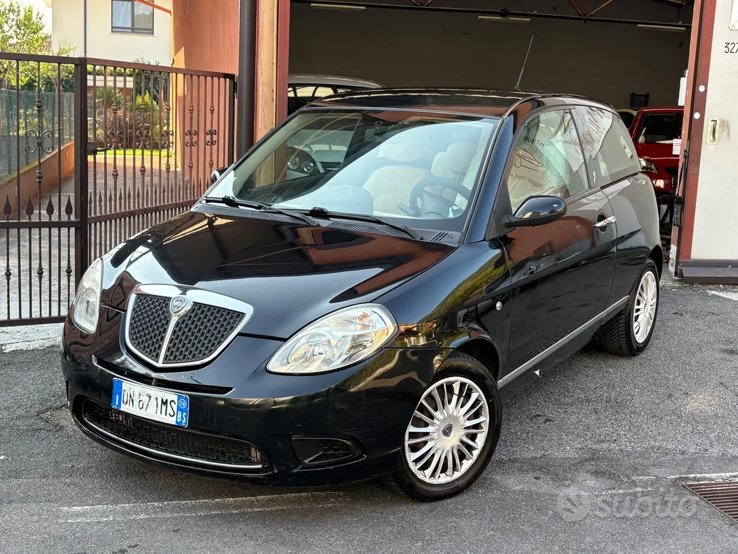 Lancia Ypsilon