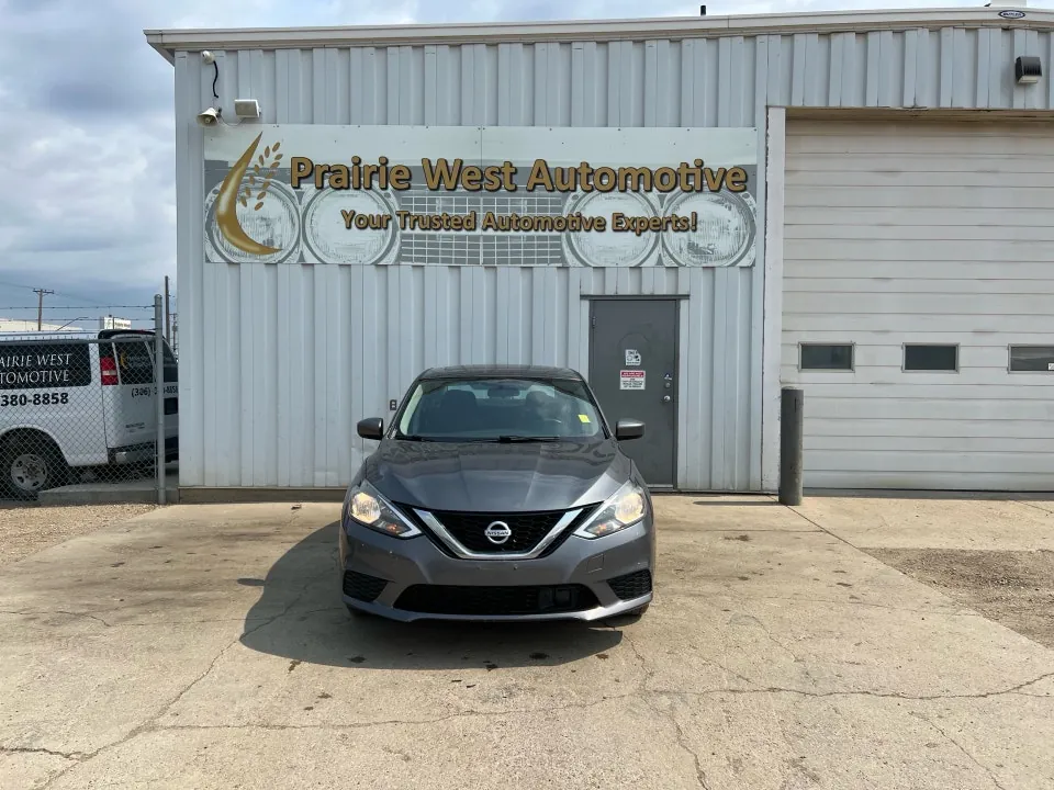 Nissan Sentra 2018 photo 2