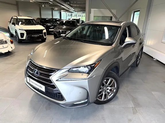 Lexus Nx300H 2015 photo 2
