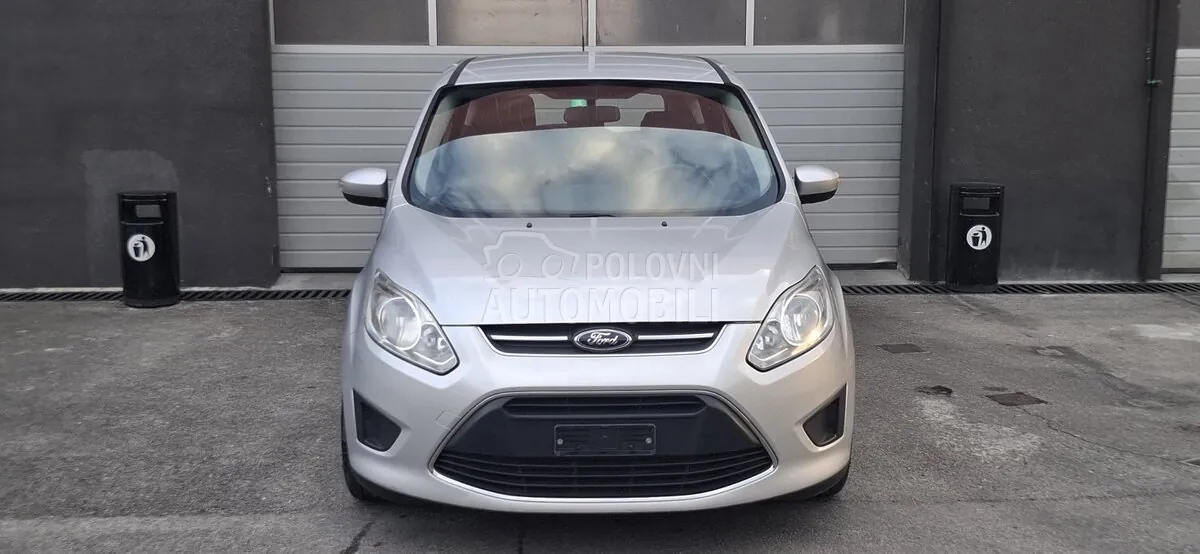Ford C-Max 2012 photo 3