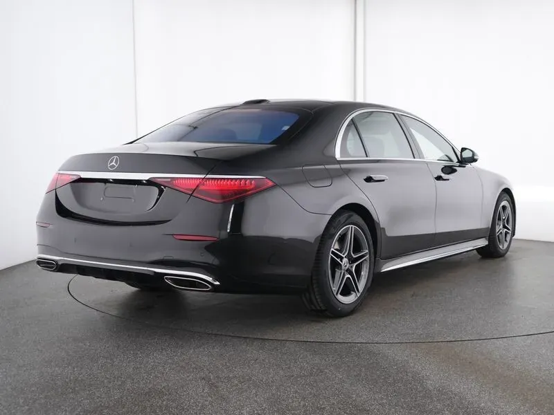 Mercedes-Benz S-Class 2025 photo 3